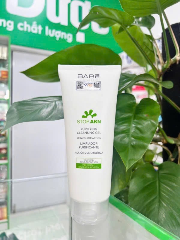 Gel Rửa Mặt BABE Stop AKN Purifying Cleansing Gel 200ml — Kiểm Soát Dầu & Giảm Mụn