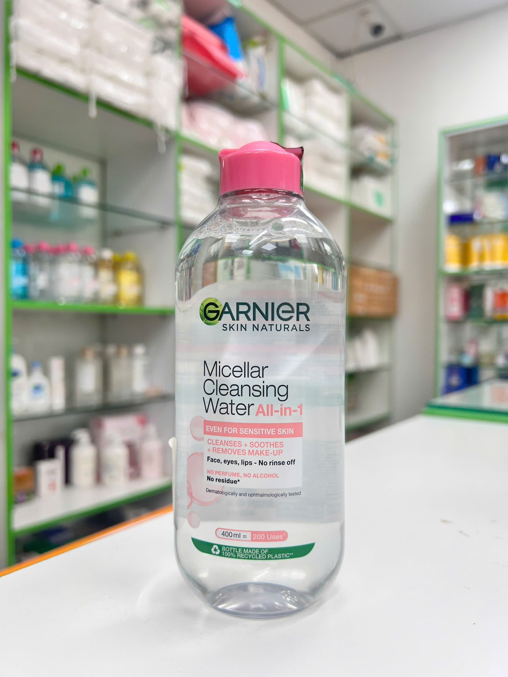 Nước tẩy trang Garnier Micellar Cleansing Water nắp hồng 400ml